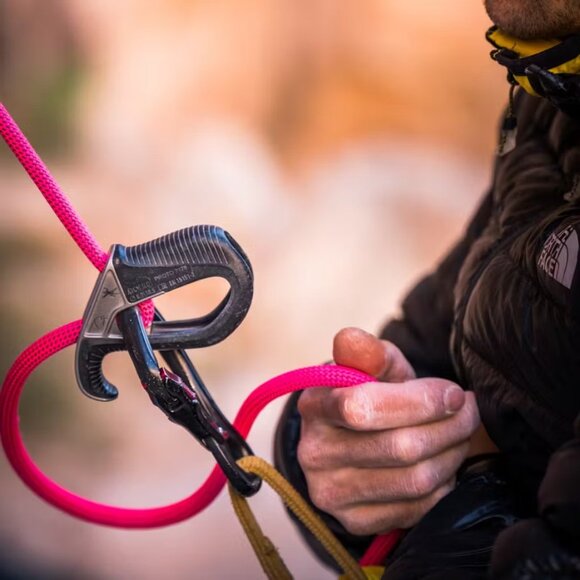 Black Diamond ATC Pilot Belay device - Picture 5 of 5